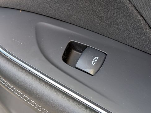 Used 2024 Buick Envision Preferred AWD/4WD image 34
