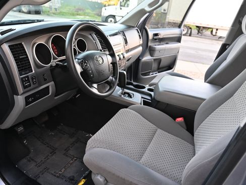 Used 2012 Toyota Tundra 2WD Double Cab image 10