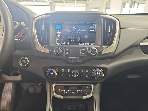 Certified 2024 GMC Terrain SLT AWD/4WD image 26