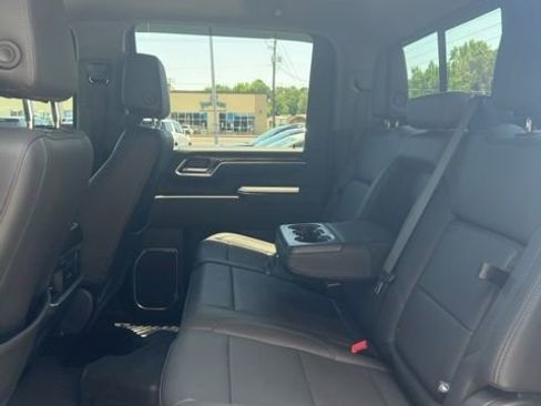 Used 2024 Chevrolet Silverado 2500 LTZ w/ LTZ Plus Package AWD/4WD image 15