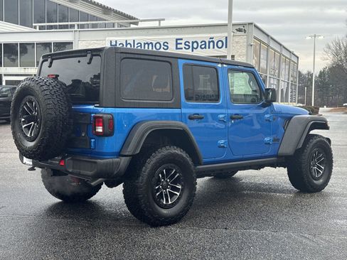 Used 2024 Jeep Wrangler Willys image 10
