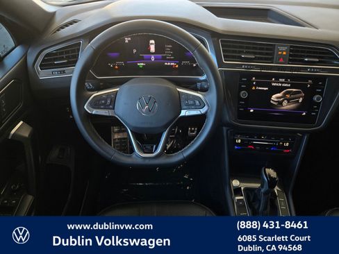 Certified 2023 Volkswagen Tiguan SE R-Line FWD image 13
