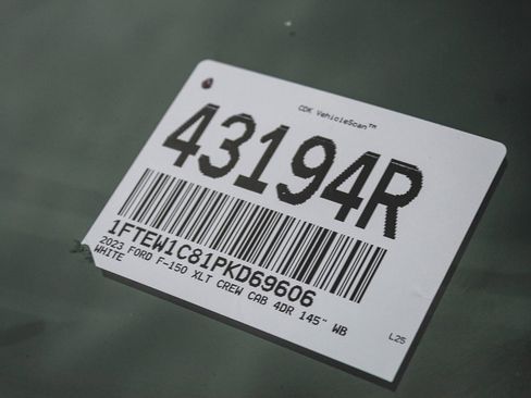 Used 2023 Ford F150 XLT image 29