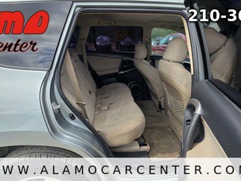 Used 2006 Toyota RAV4 Limited image 20