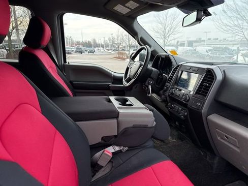 Used 2019 Ford F150 XLT w/ Equipment Group 302A Luxury image 9
