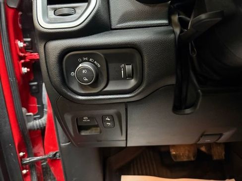 Certified 2022 RAM 1500 Big Horn image 21