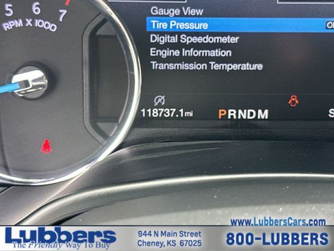 Used 2018 Ford Expedition XLT w/ Equipment Group 202A AWD/4WD image 15