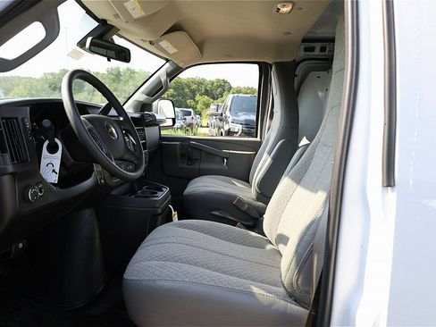 New 2025 Chevrolet Express 2500 w/ Driver Convenience Package image 48