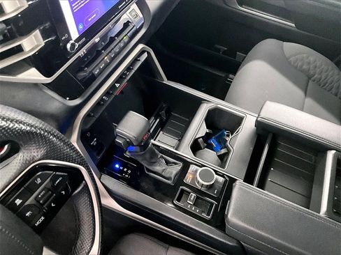 Used 2022 Toyota Tundra SR5 image 20