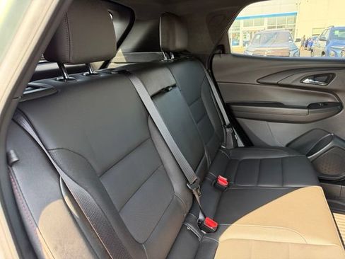 Used 2024 Chevrolet TrailBlazer RS w/ Convenience Package AWD/4WD image 13
