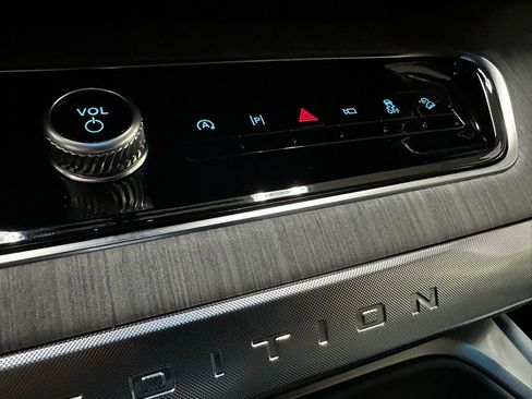 New 2025 Ford Expedition Max Platinum w/ Platinum Ultimate Package image 41