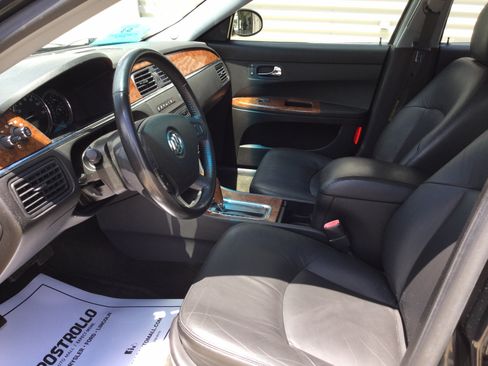 Used 2005 Buick LaCrosse CXS w/ Gold Convenience Package FWD image 8