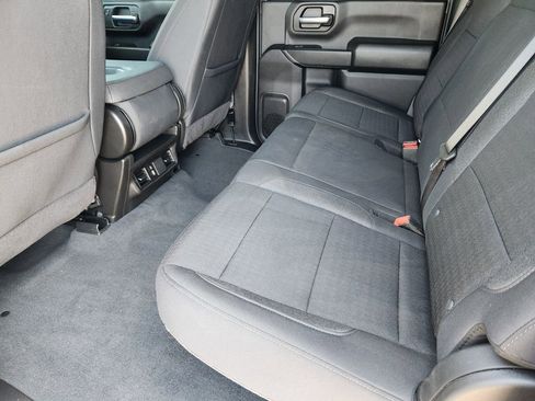 Used 2025 Chevrolet Silverado 2500 Custom w/ Custom Value Package image 29