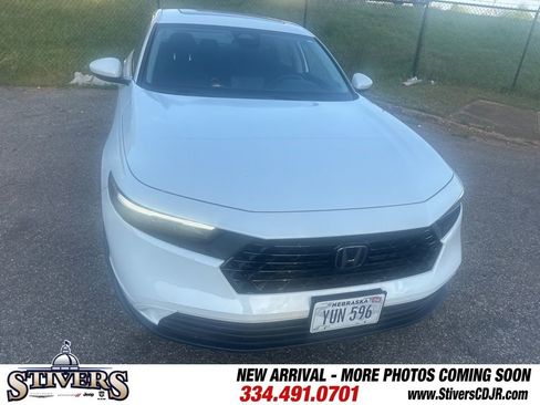 Used 2023 Honda Accord EX image 2