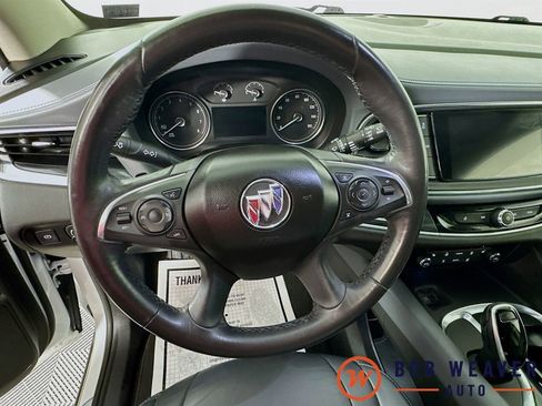 Used 2021 Buick Enclave Essence AWD/4WD image 13