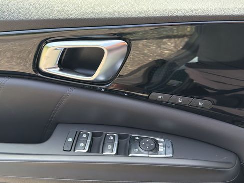New 2026 Kia Carnival SX Prestige FWD image 37