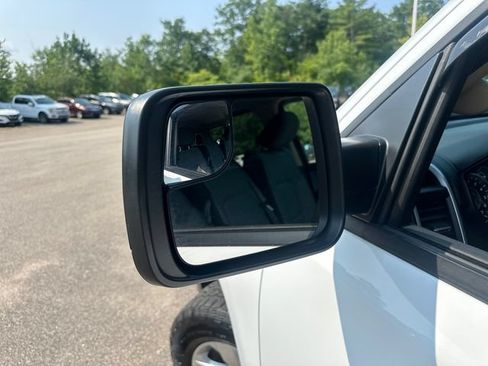 Used 2020 RAM 1500 Big Horn AWD/4WD image 15