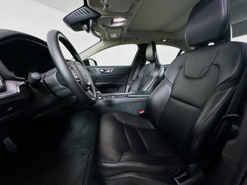 Used 2024 Volvo S60 B5 Core image 13
