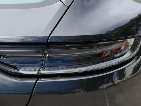 Used 2023 Porsche Panamera GTS image 20