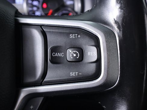 Used 2019 RAM 1500 Big Horn AWD/4WD image 14