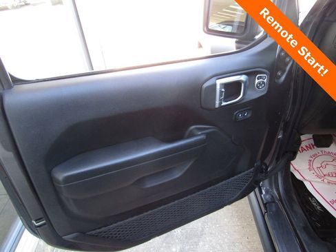 Used 2023 Jeep Wrangler Unlimited Rubicon 4xe w/ Cold Weather Group image 18