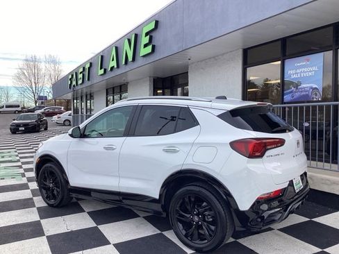 Used 2024 Buick Encore GX Sport Touring w/ Comfort Package image 3