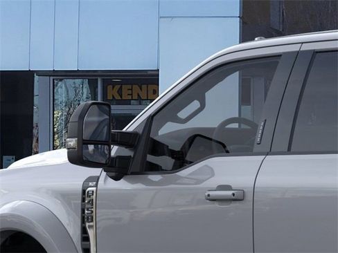 New 2026 Ford F450 XLT w/ XLT Premium Package image 20