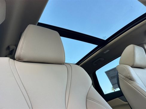 New 2026 Acura MDX Base image 14