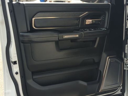 Used 2019 RAM 2500 Limited image 18