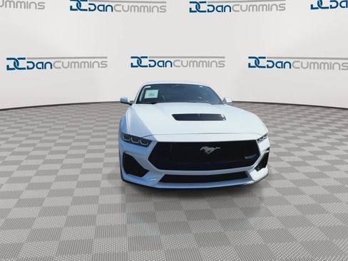 Used 2024 Ford Mustang GT Premium RWD image 3