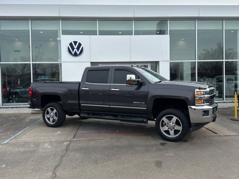 Used 2016 Chevrolet Silverado 2500 LTZ w/ Duramax Plus Package image 2