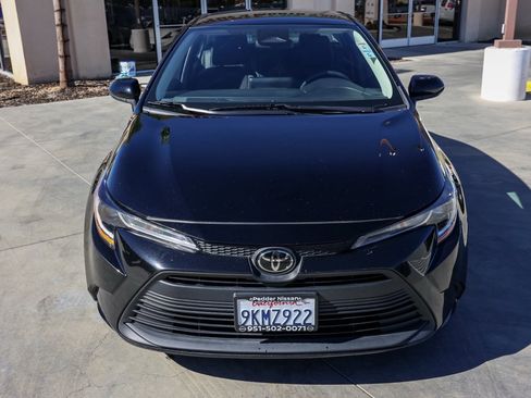Used 2024 Toyota Corolla LE image 9
