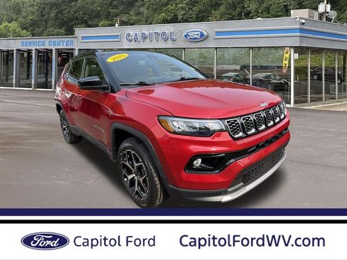 Used 2025 Jeep Compass Limited AWD/4WD image 1