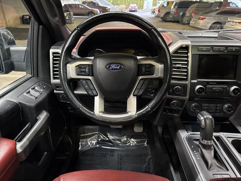 Used 2018 Ford F150 Platinum w/ Technology Package image 27