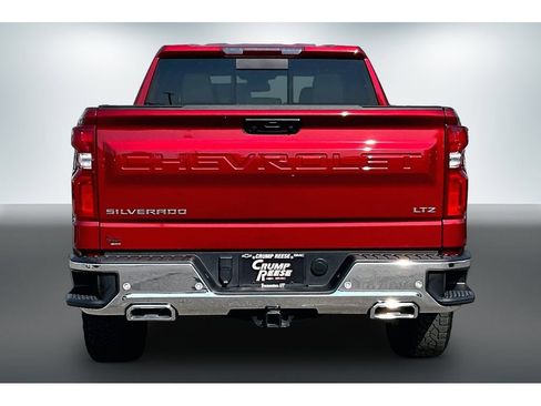 Used 2024 Chevrolet Silverado 1500 LTZ w/ LTZ Convenience Package II AWD/4WD image 5