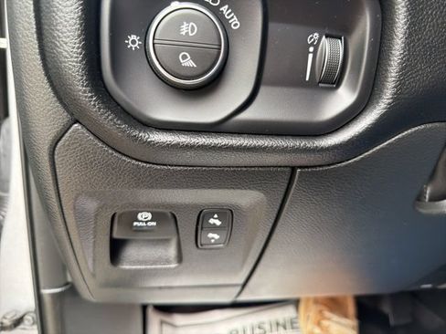 Certified 2022 RAM 1500 Big Horn AWD/4WD image 15