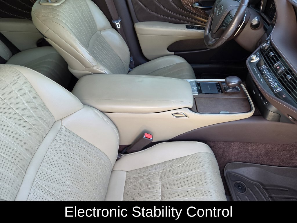 Used 2018 Lexus LS 500 w/ Interior Upgrade Package RWD image 16