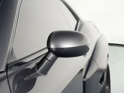 Used 2016 Dodge Challenger SRT Hellcat image 30