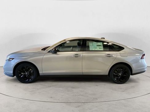 New 2025 Honda Accord SE image 2