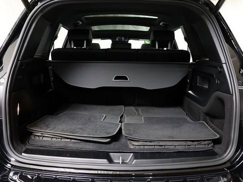 Used 2022 Mercedes-Benz GLB 250 4MATIC image 28
