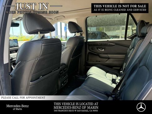 Used 2023 Honda Pilot Elite image 6