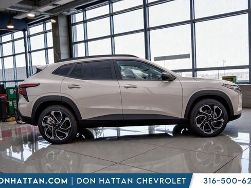 New 2026 Chevrolet Trax RS image 31