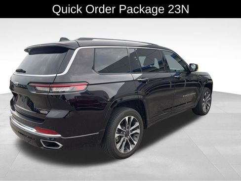 Used 2023 Jeep Grand Cherokee L Overland AWD/4WD image 8