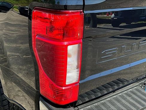 Used 2022 Ford F350 XLT w/ XLT Value Package AWD/4WD image 25