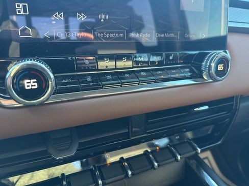 Certified 2024 GMC Canyon AT4 w/ Technology Package image 43