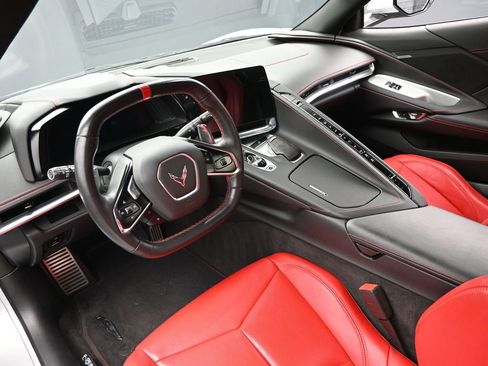Used 2020 Chevrolet Corvette Stingray Convertible w/ 1LT RWD image 15