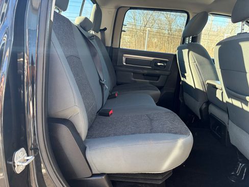 Used 2016 RAM 3500 Big Horn image 43