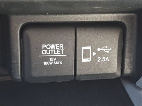 Used 2020 Honda Pilot EX image 23