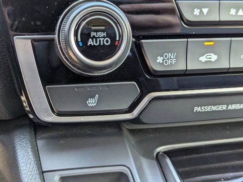 Used 2021 Honda CR-V Touring image 32