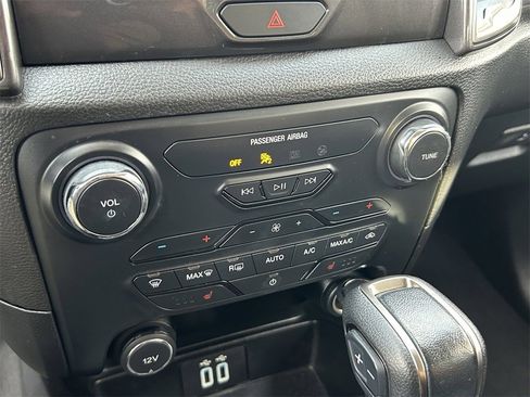 Used 2020 Ford Ranger Lariat w/ Equipment Group 501A Mid image 27